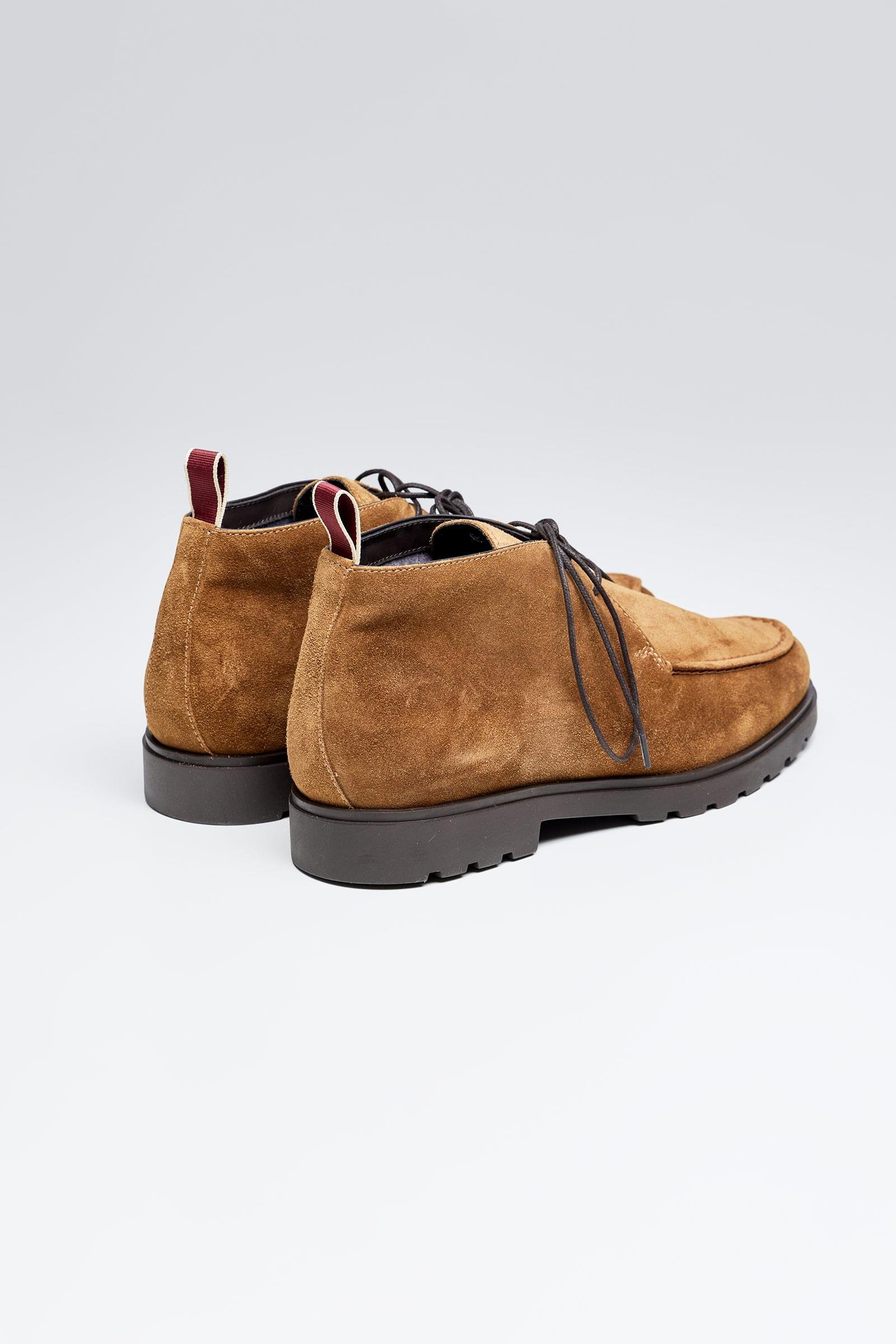 Taba Chukka Süed Bot