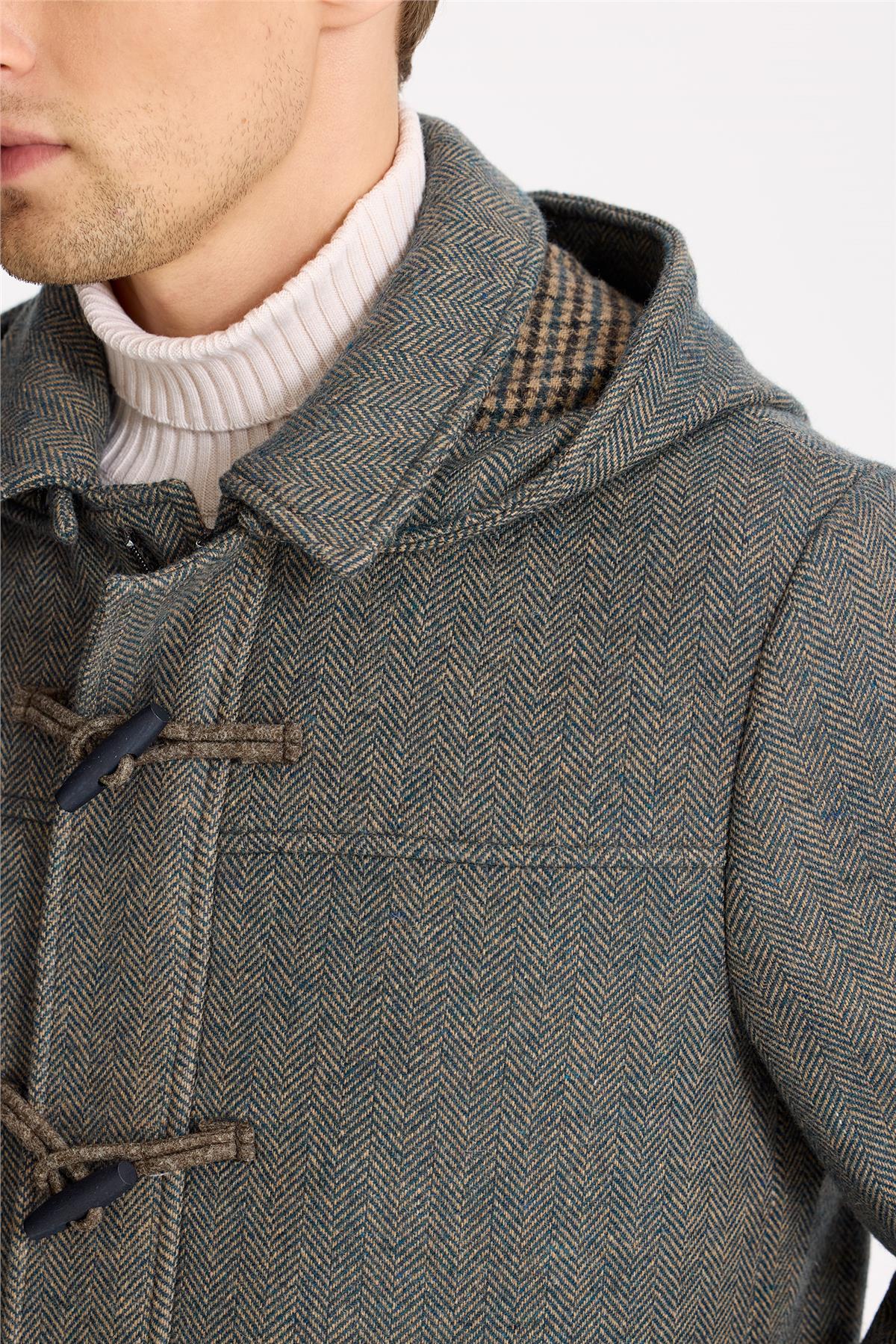 Yeşil Kapüşonlu Yün Kaban