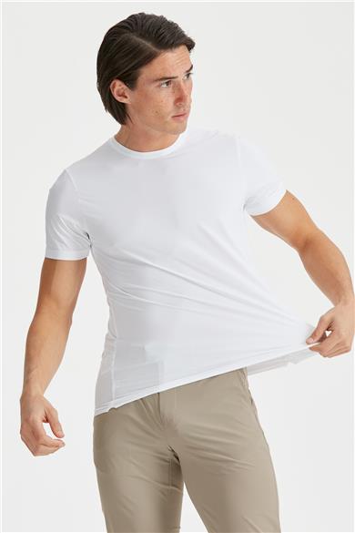 Beyaz Sıfır Yaka Teknik Kumaş T-shirt