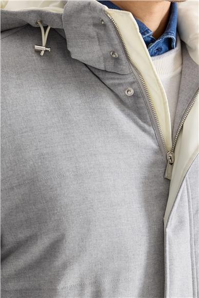 Gri Kapüşonlu Yün Kaban 