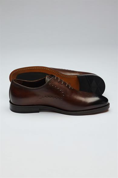 Kahverengi Bağcıklı Klasik Deri Ayakkabı