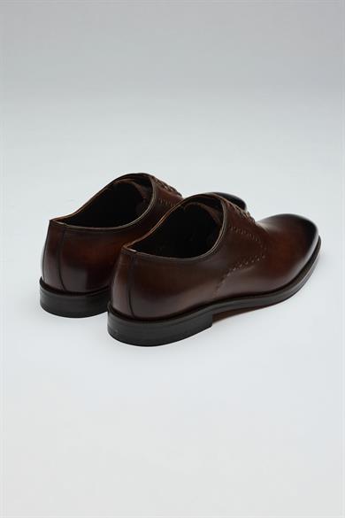 Kahverengi Bağcıklı Klasik Deri Ayakkabı