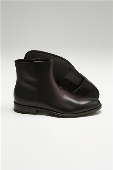 Kahverengi Fermuarlı Deri Bot