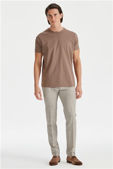 Kahverengi Sıfır Yaka T-shirt
