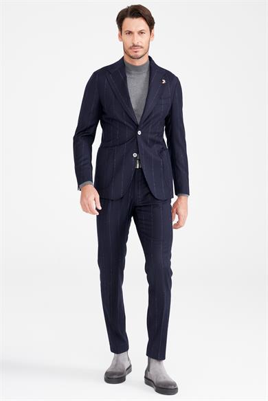 Lacivert Gri Çizgili Yün Takım Elbise