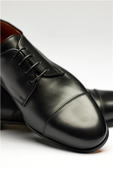 Siyah Bağcıklı Deri Ayakkabı