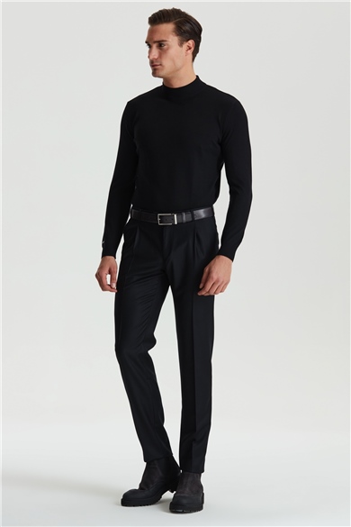 Siyah Pileli Yün Flanel Pantolon