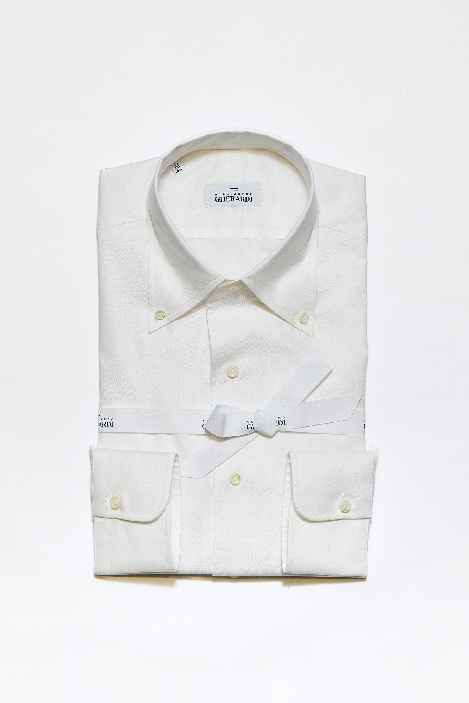 Beyaz Yaka Düğmeli One-Piece Pamuk Gömlek