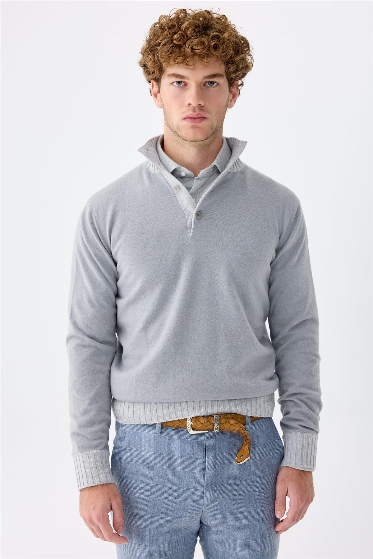 Mavi Düğmeli Trio Yaka Kaşmir Kazak