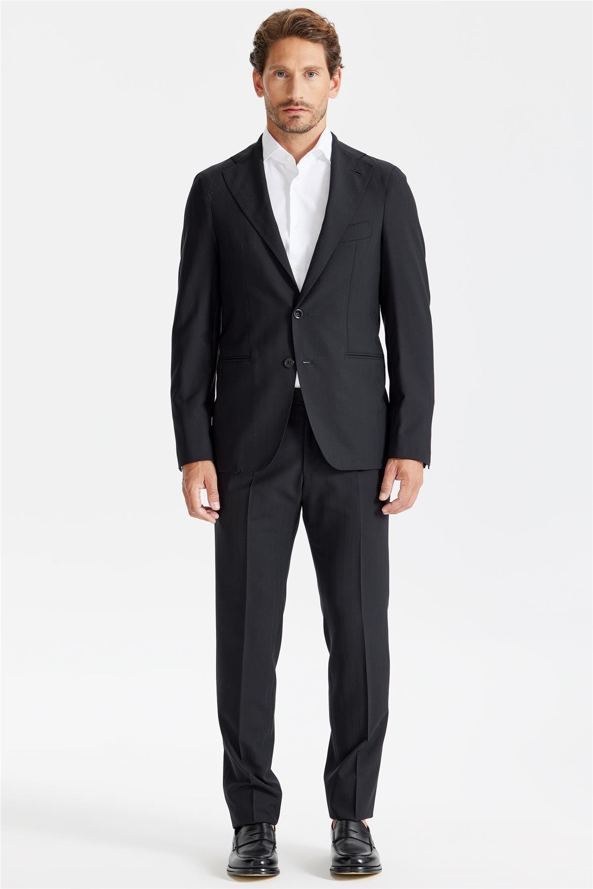 Siyah Çizgili YünTakım Elbise