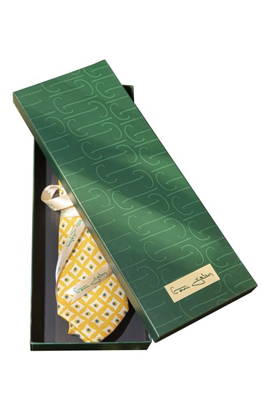 Turuncu figürlü ipek kravat