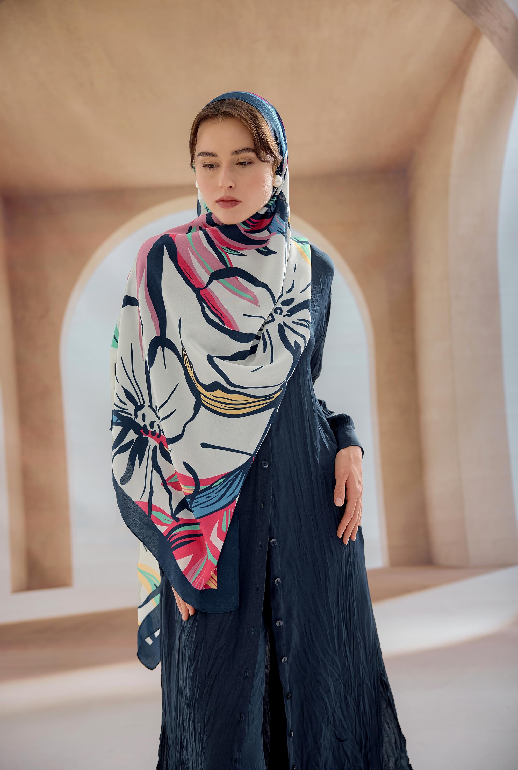 LACİVERT-BEYAZ YAQA BLOSSOM PREMIUM ŞAL