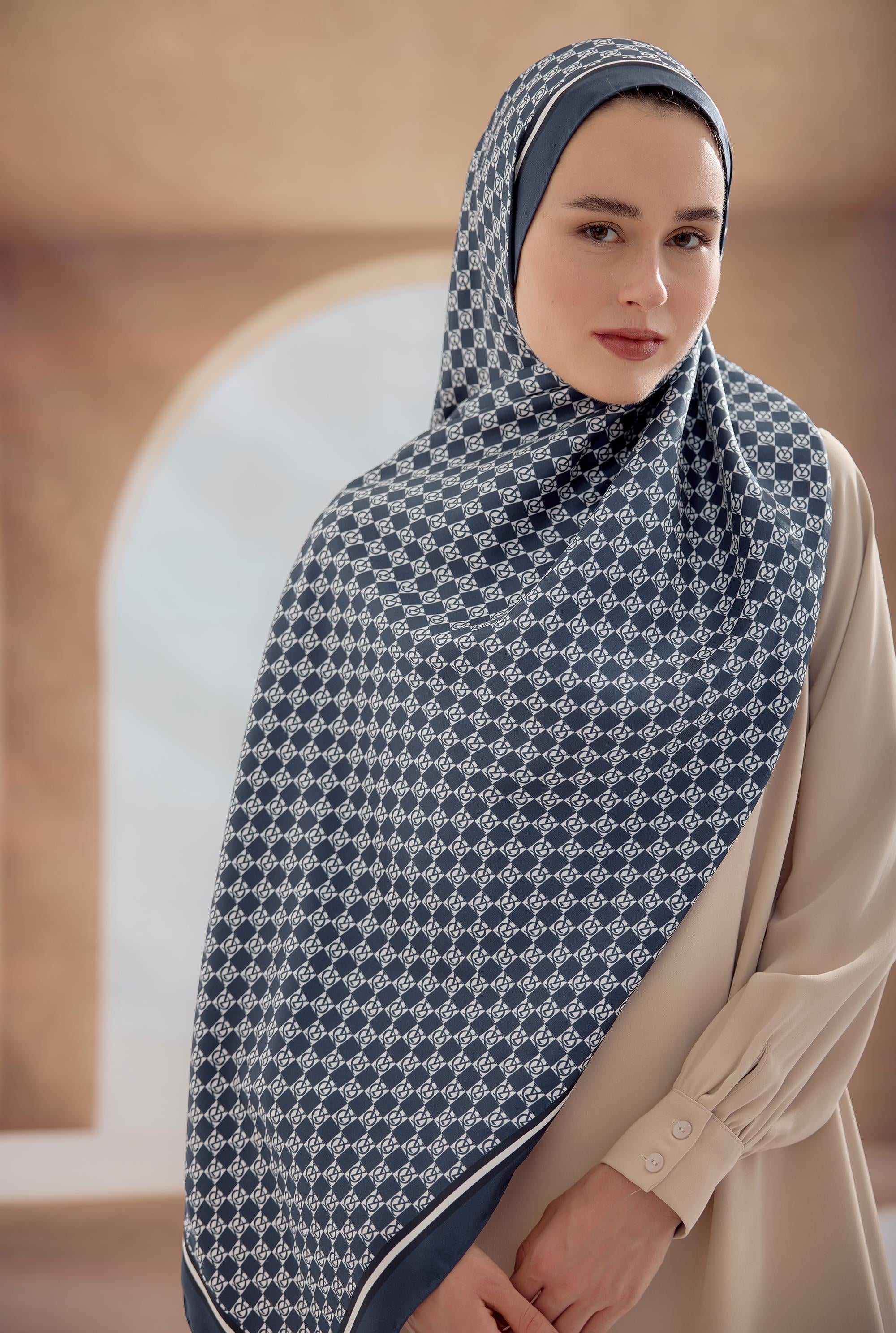 LACİVERT DAMA İPEK ŞAL