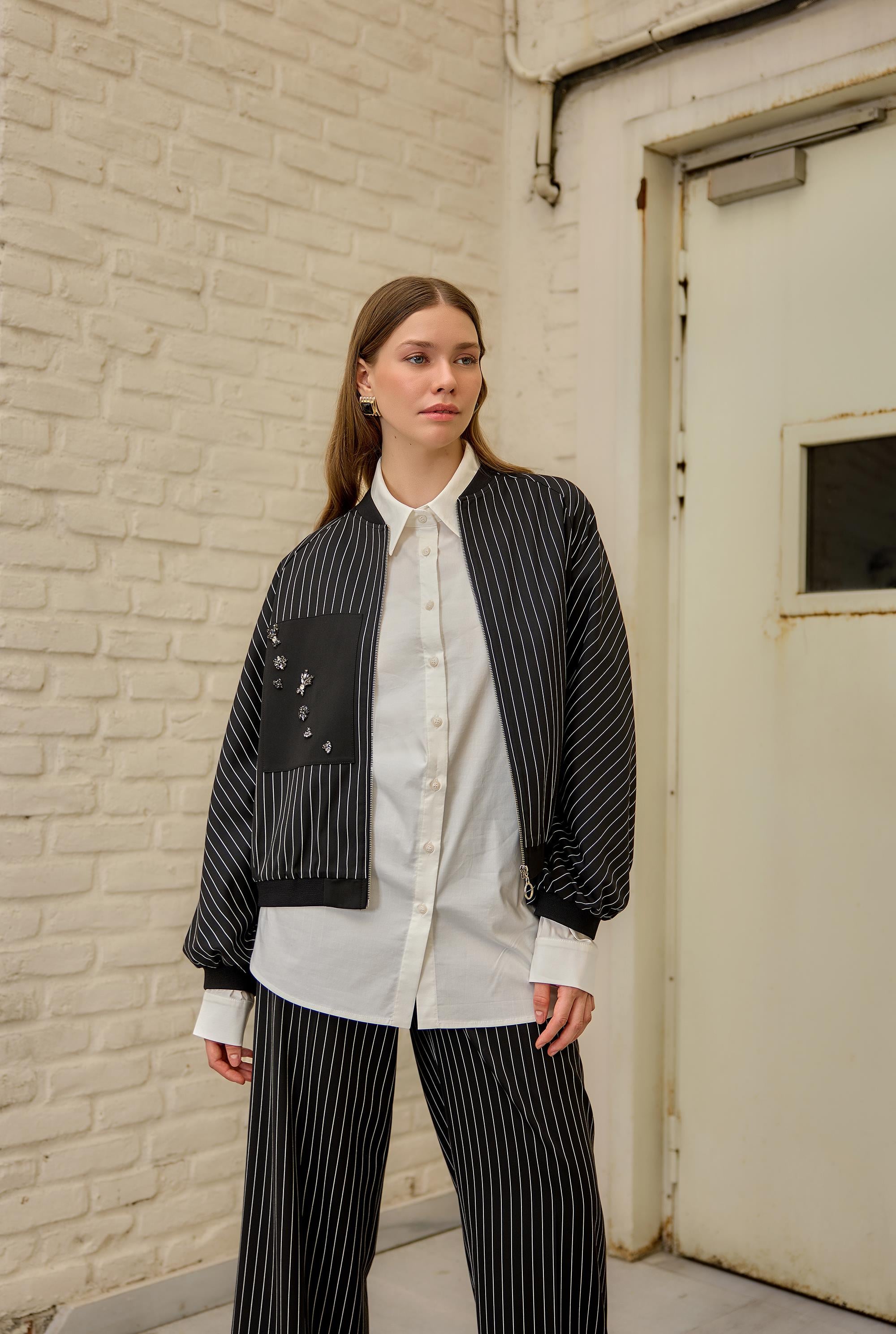 SİYAH ÇİZGİ DESEN BOMBER CEKET