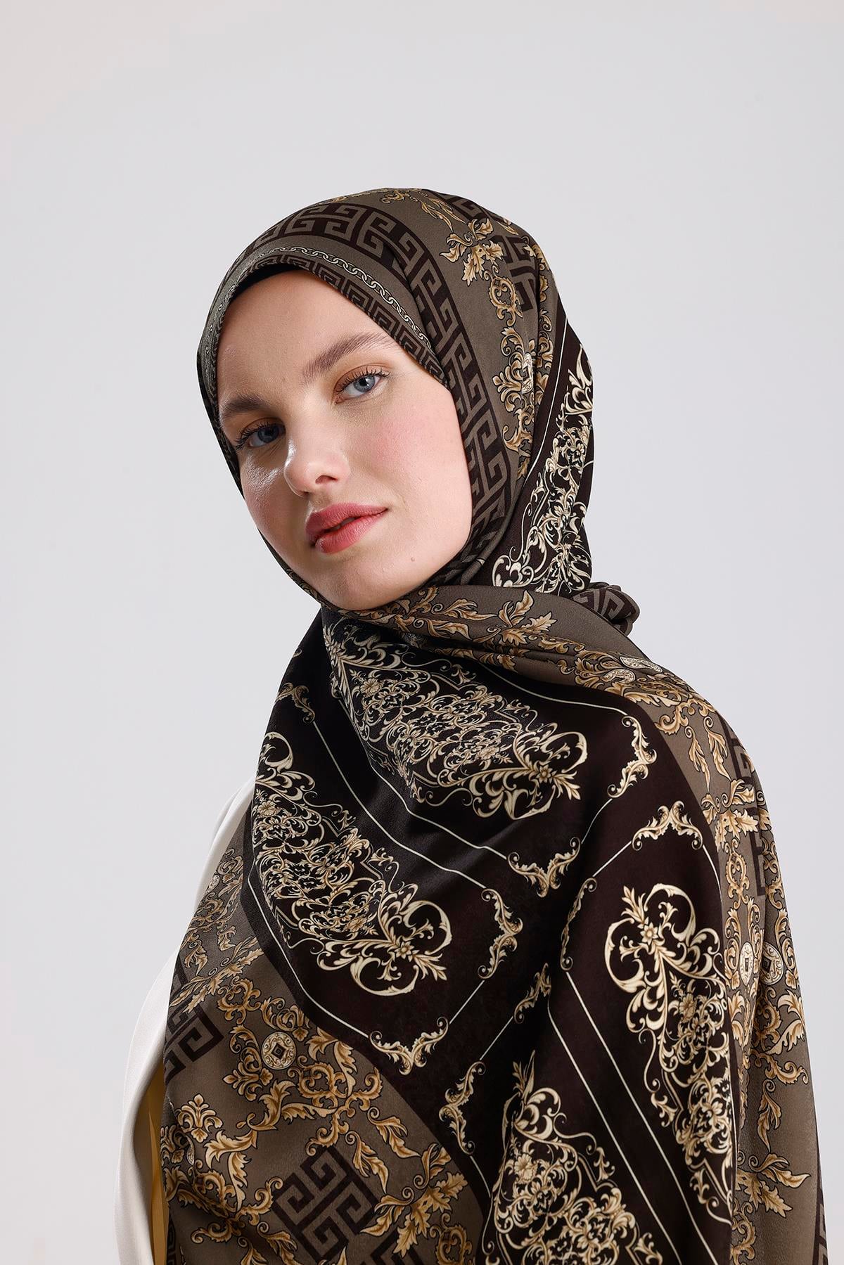 VİZON SCABELLA PREMIUM ŞAL