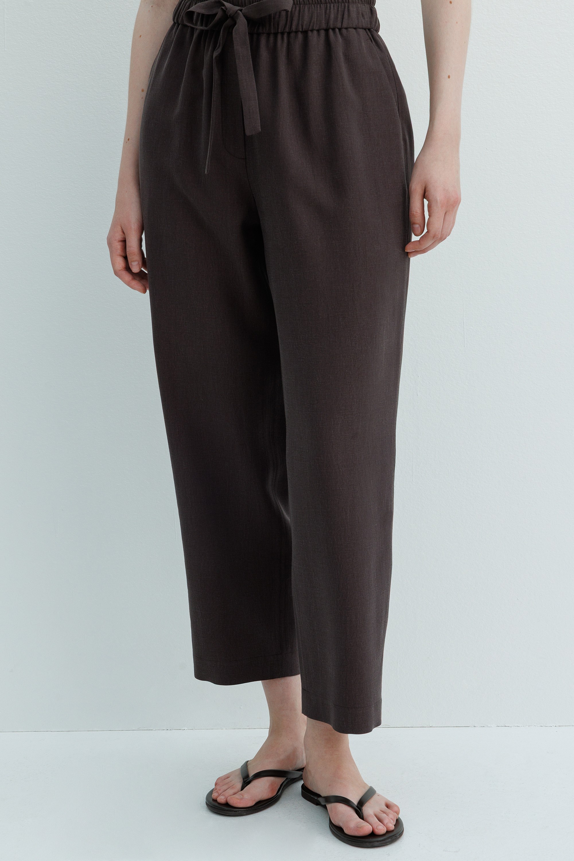 Elastan Kemerli Bağcıklı Pantolon