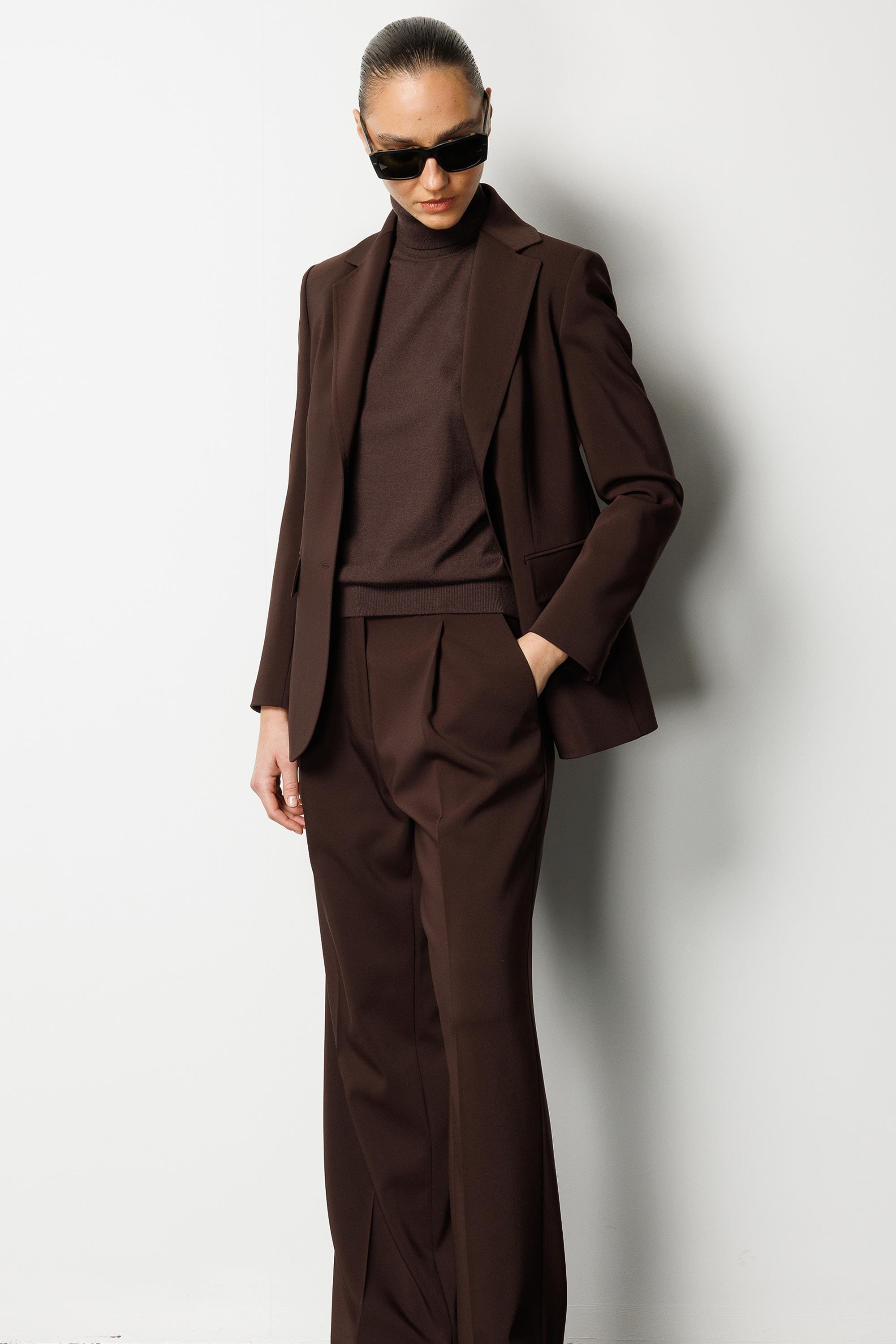 İki Düğme Yırtmaçlı Ceket