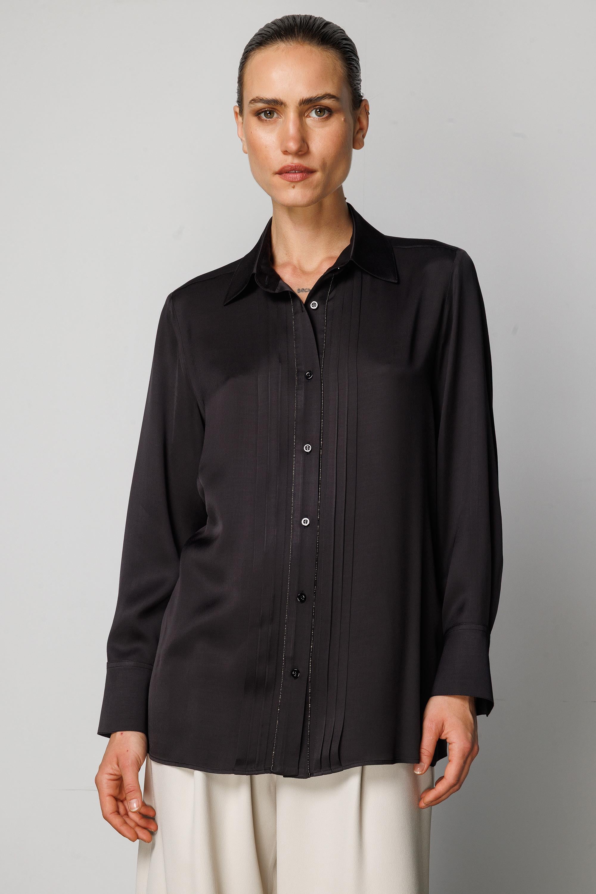 Metal Aksesuarlı Bluz