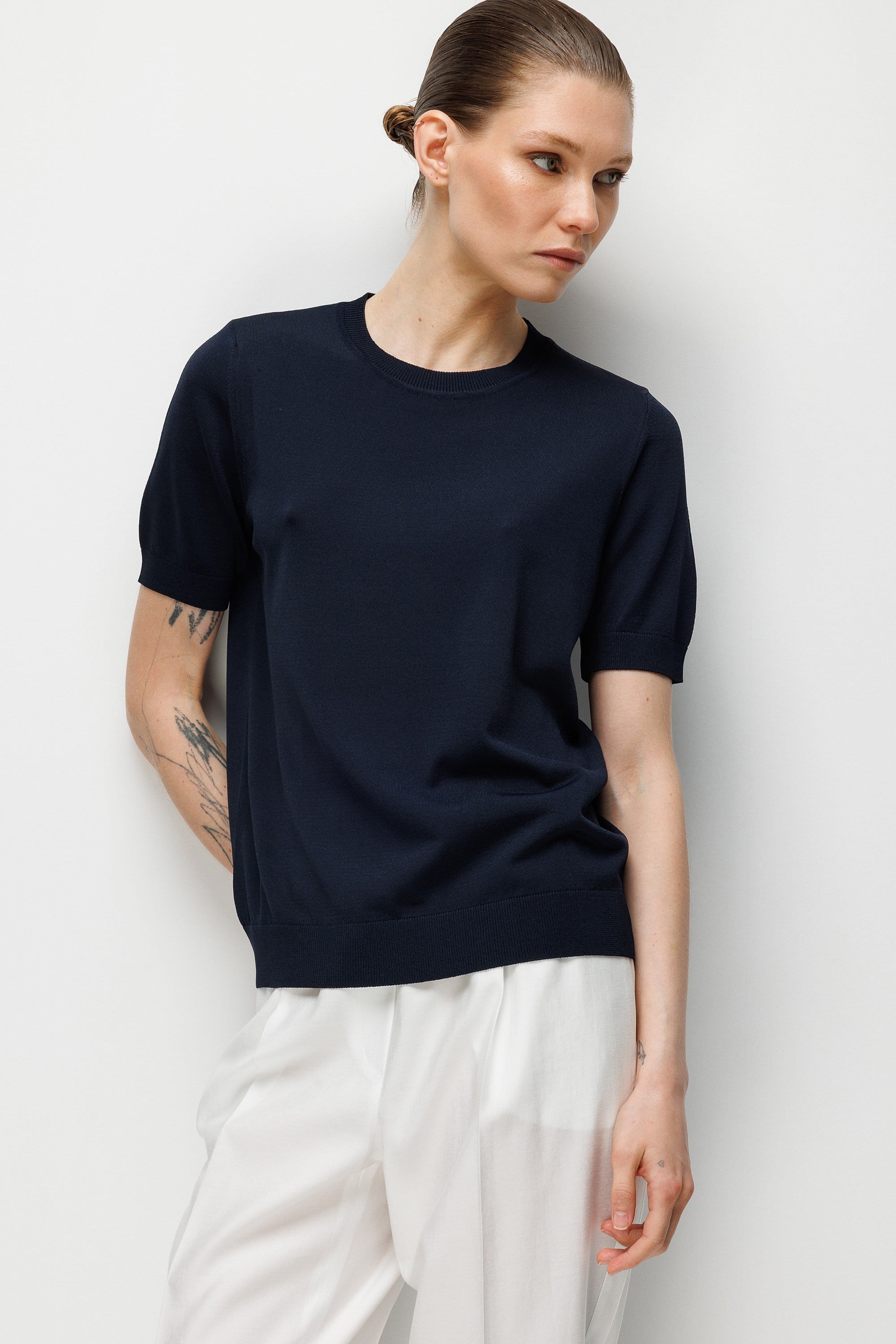 O Yaka Yarım Kol Triko