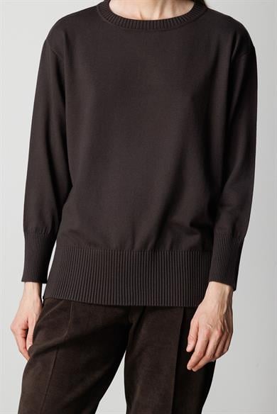 0 Yaka Oversize Triko