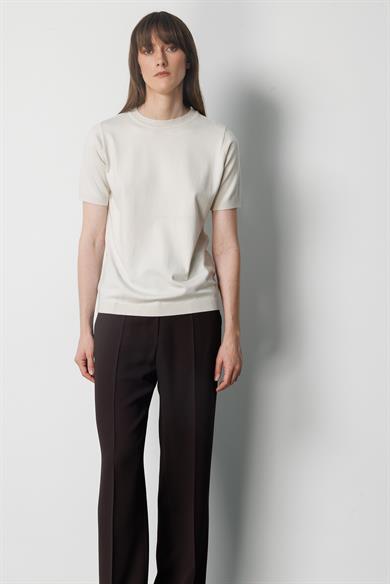 0 Yaka Yarım Kol Triko