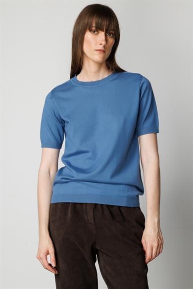 0 Yaka Yarım Kol Triko