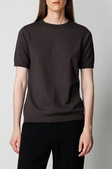 0 Yaka Yarım Kol Triko