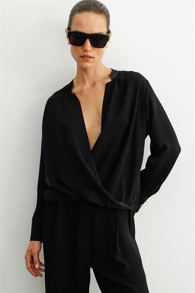 Anvelop Manşetli Bluz