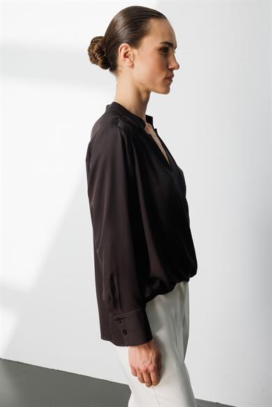 Anvelop Manşetli Bluz