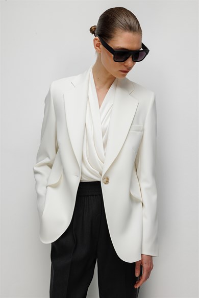 Asimetrik Cepli Ceket