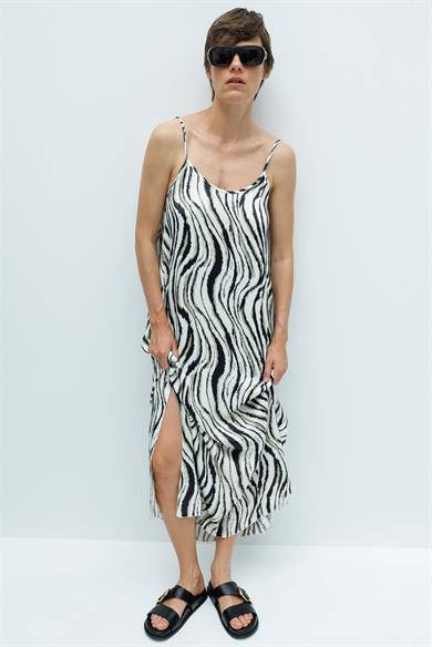 Askılı Uzun Empirme Elbise