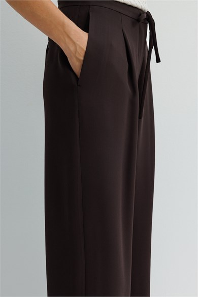 Bağcıklı Bol Kesim Pantolon