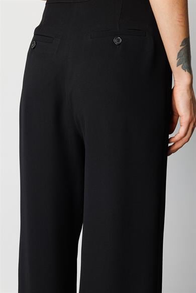 Bağcıklı Bol Kesim Pantolon