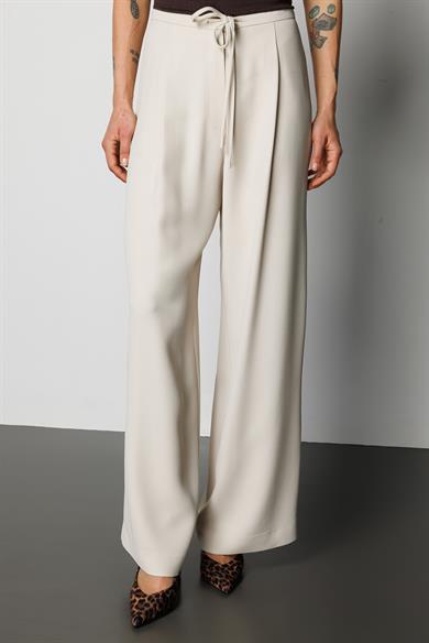 Bağcıklı Bol Kesim Pantolon