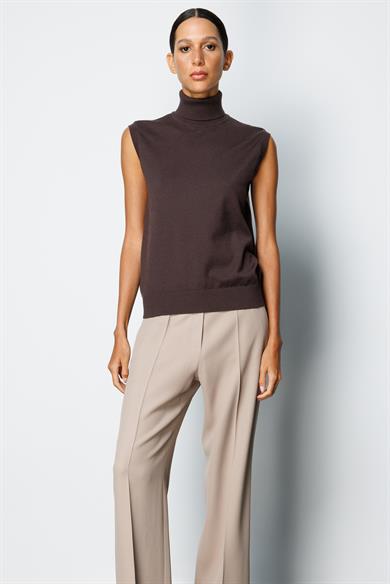 Balıkçı Yaka Kolsuz Triko