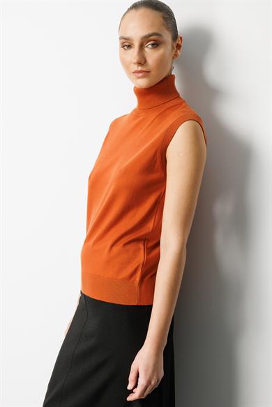 Balıkçı Yaka Kolsuz Triko