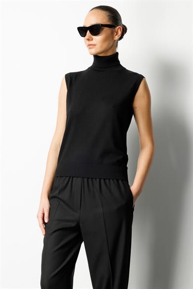 Balıkçı Yaka Kolsuz Triko