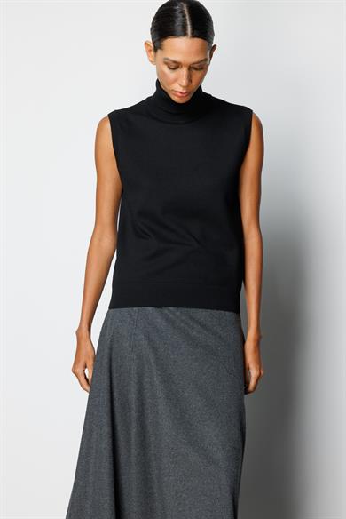 Balıkçı Yaka Kolsuz Triko