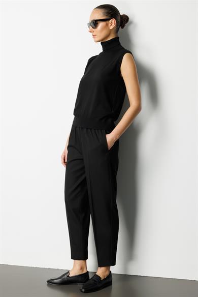 Balıkçı Yaka Kolsuz Triko