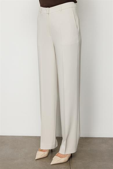 Bol Kesim Cepli Pantolon