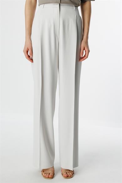 Bol Kesim Pileli Pantolon