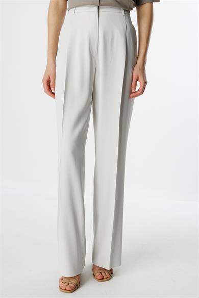 Bol Kesim Pileli Pantolon