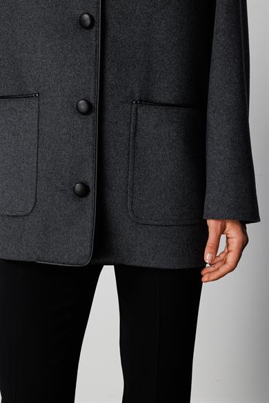 Deri Yakalı Dıştan Cepli Cup