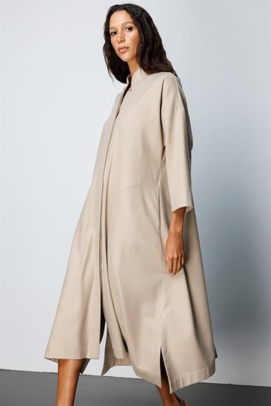 Dik Yaka Flanel Elbise