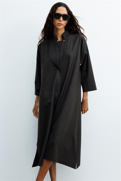 Dik Yaka Flanel Elbise