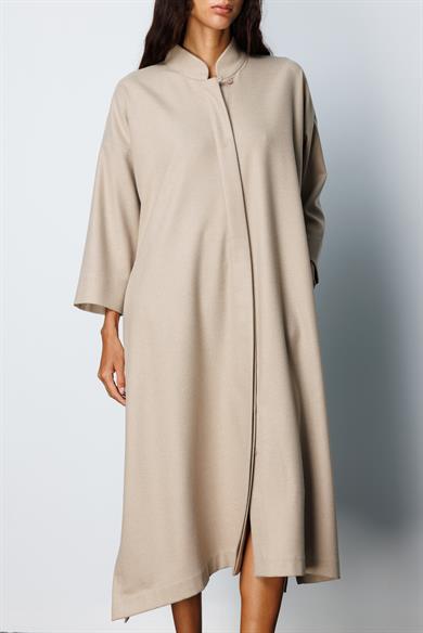 Dik Yaka Flanel Elbise