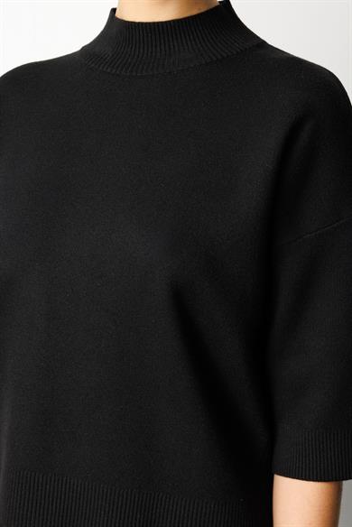 Dik Yaka Truvakar Kol Triko