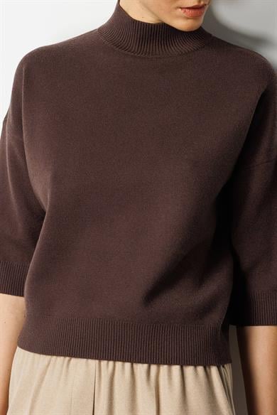 Dik Yaka Truvakar Kol Triko