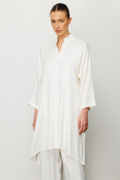 Dik Yaka Yırtmaçlı Tunik