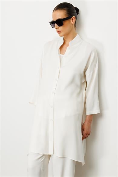 Dik Yaka Yırtmaçlı Tunik